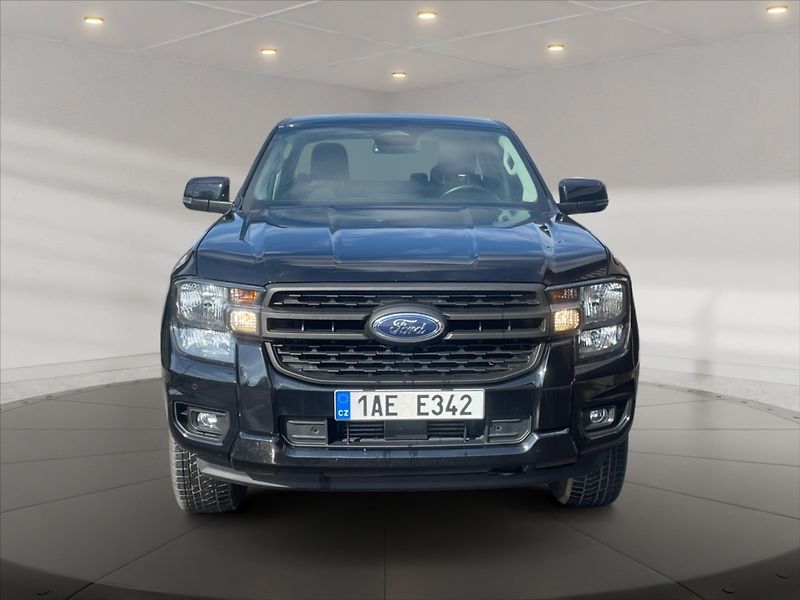 Ford Ranger 2,0 CD XLT 4WD - fotka 2 z 11
