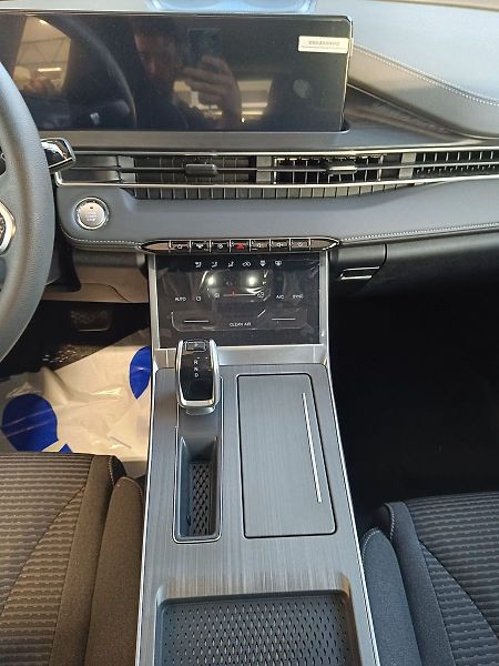 Chery Tiggo 4 HEV COMFORT 1.5 IDHE HEV - fotka 13 z 13