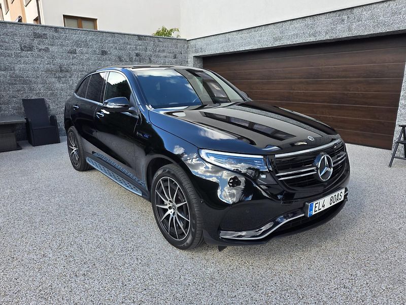 Mercedes-Benz EQC (2021) 400 4matic AMG Manufaktur - fotka 2 z 8