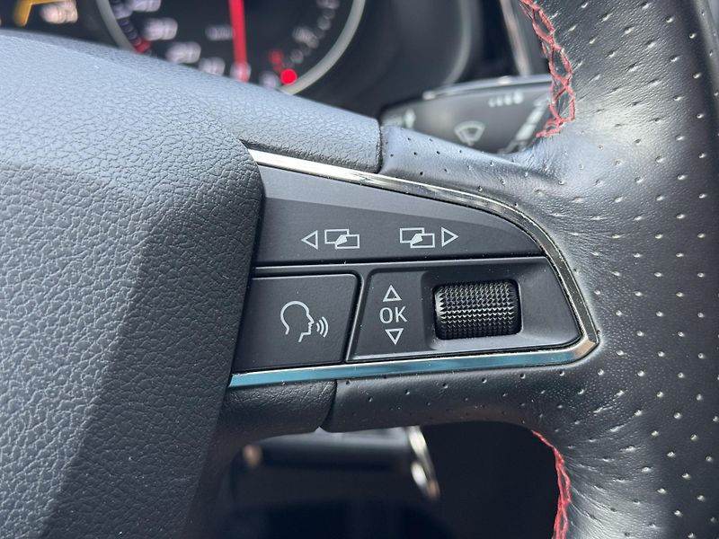 Seat Leon (2017) 1.4 TSi 92kW MAN FR, RZV - fotka 25 z 48