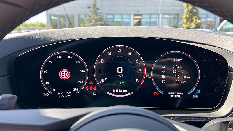 Porsche Cayenne (2026) E-Hybrid Coupé - fotka 26 z 30