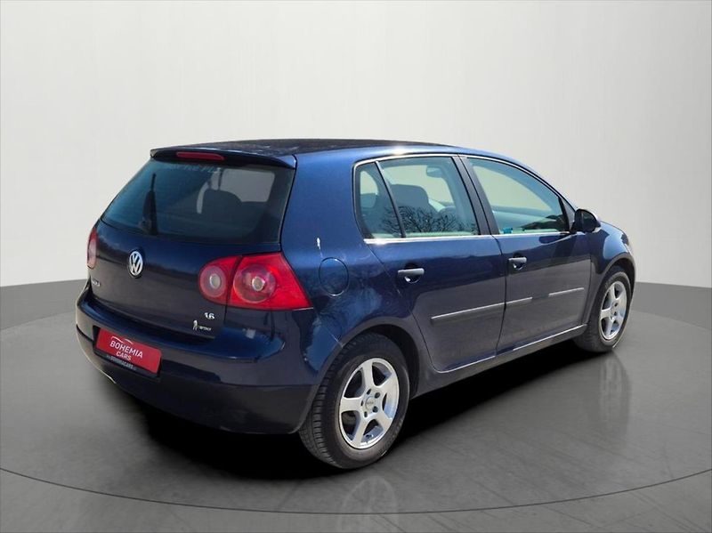 Volkswagen Golf 1,6 FSi 75Kw ČR Klima nová STK - fotka 7 z 16