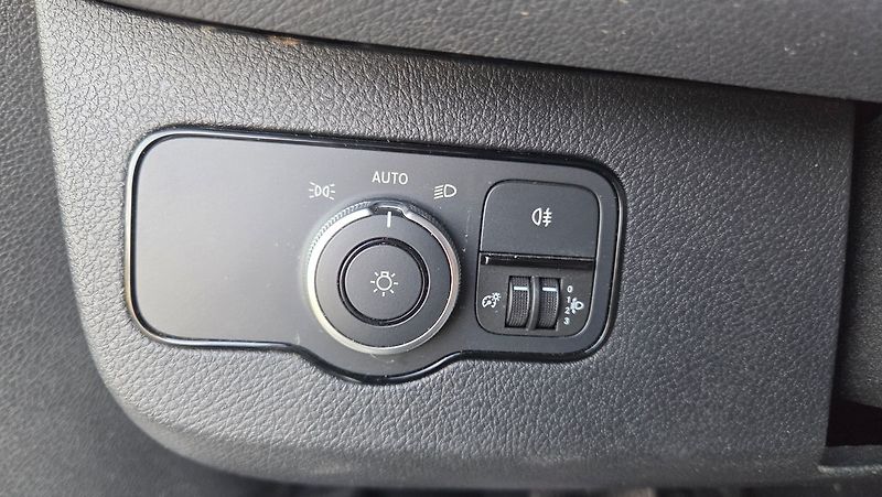 Mercedes-Benz Sprinter 317 CDI/L Automat - fotka 16 z 22