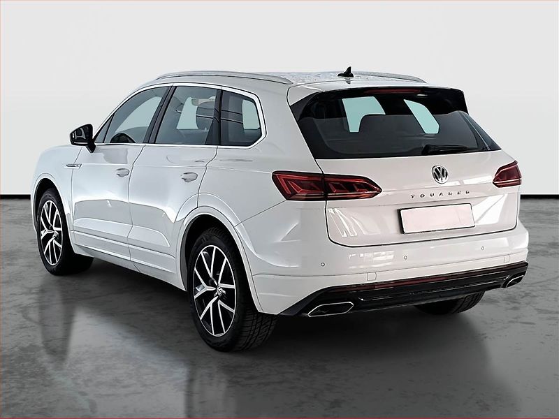 Volkswagen Touareg (2020) 3.0 TDI, 4x4, Vzduch, ACC - fotka 4 z 34