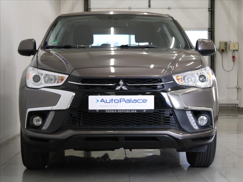 Mitsubishi ASX 1,6 i 86kW Invite+ 49tkm! ČR - fotka 2 z 21