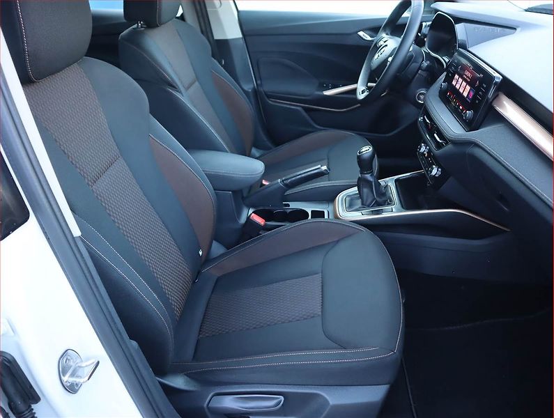 Škoda Fabia (2023) 1.0 TSI, Serv.kniha, Tempomat - fotka 9 z 22