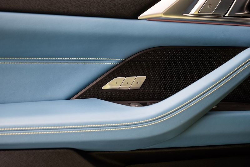 BMW M4 Cabrio xDrive Competition 360 - fotka 19 z 25