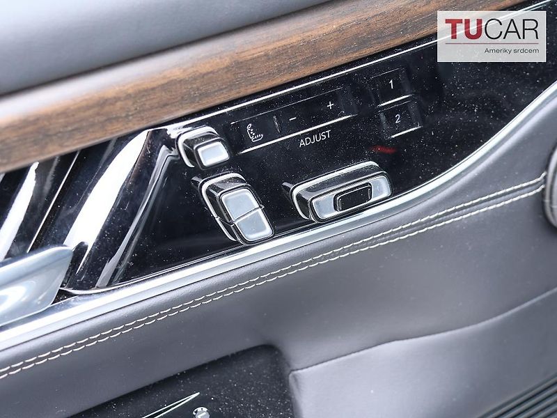 Jeep Grand Wagoneer (2022) 6.4 V8 SERIES III  - fotka 42 z 45