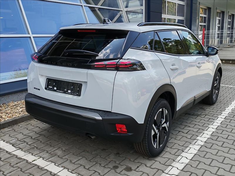 Peugeot 2008 (2026) 1,2 2008 ALLURE Turbo 100 MAN6 - fotka 7 z 16