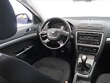 Škoda Octavia (2010) 1.8 TSI, 4X4, Tažné - náhled 7
