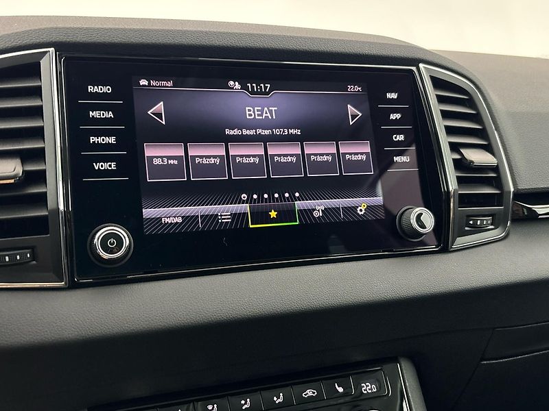 Škoda Karoq Style - fotka 12 z 28
