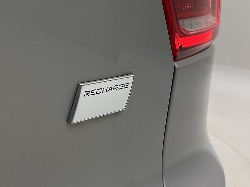 Volvo XC40 PURE ELECTRIC RECHARGE PLUS CZ - fotka 34 z 52