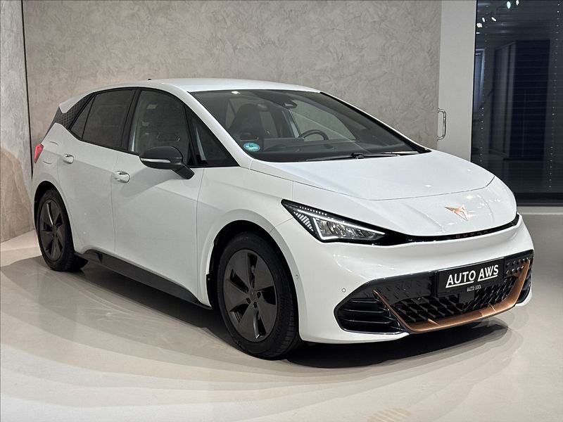 Cupra Born 150kW LED Tepelko Kamera - fotka 4 z 50