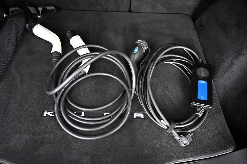 Ford Kuga (2020) 2.5 ST-LINE X LED ACC VIRTUAL - fotka 33 z 39