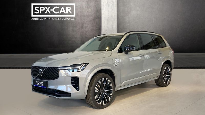 Volvo XC90 (2026) PLUS DARK, T8 AWD, 228+107 kW - fotografie inzerátu