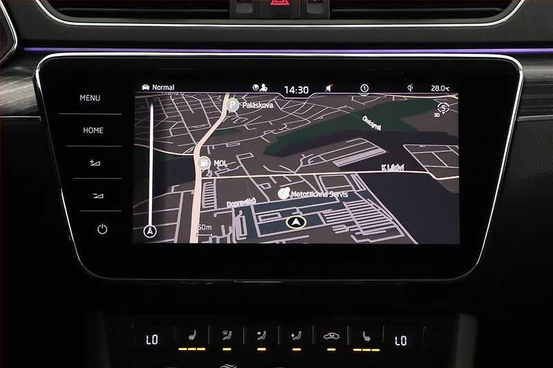 Škoda Superb (2021) 2.0 TDI - fotka 16 z 20