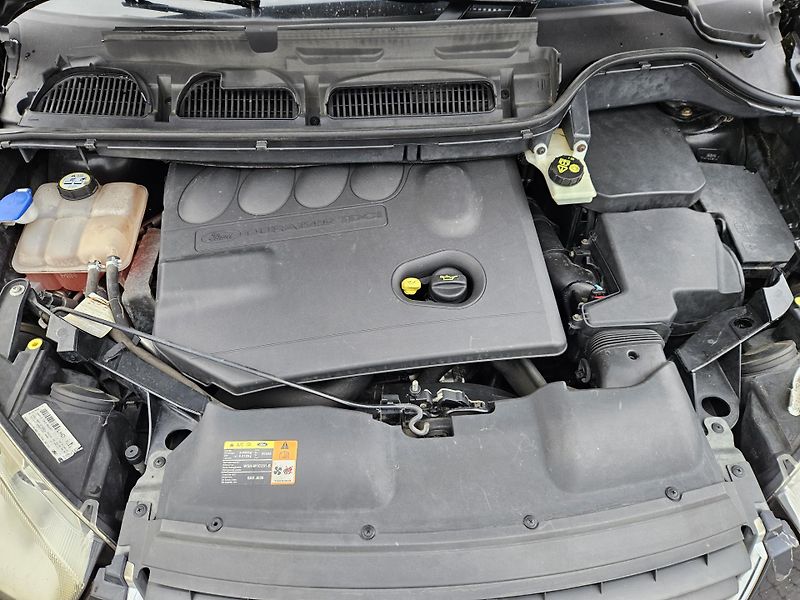 Ford C-MAX (2008) 2L 100KW AUTOMAT, S - fotka 19 z 27