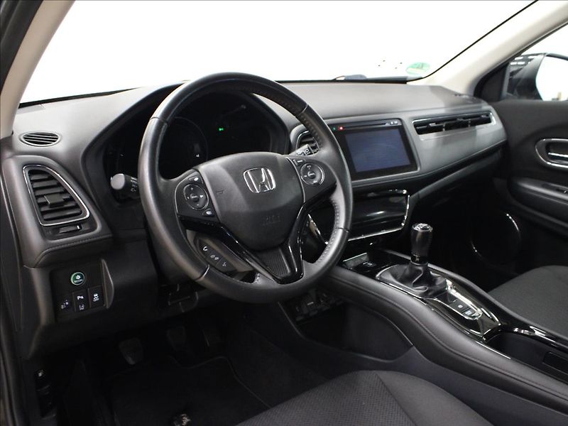 Honda HR-V 1,5 i-VTEC Elegance - fotka 10 z 32