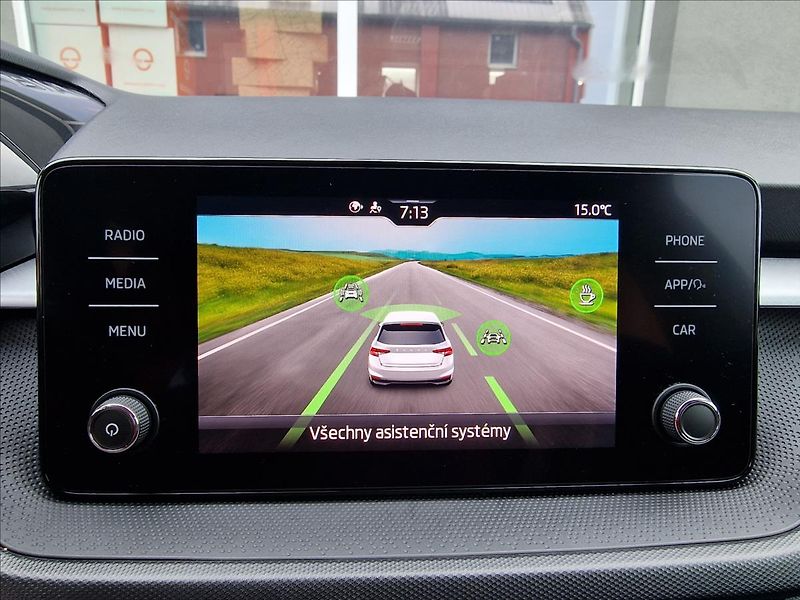 Škoda Fabia 1.0TSI Ambition,ČR,1.Majitel - fotka 25 z 50