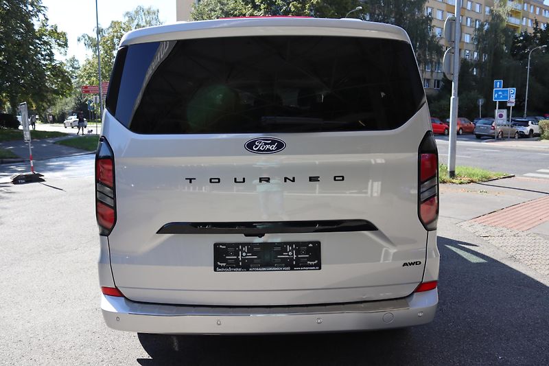 Ford Tourneo Custom Ford Tourneo Custom titaniumL2 - fotka 13 z 55