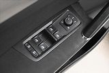 Volkswagen Touran 1,6 TDI 85kW Navi Senzory - náhled 25