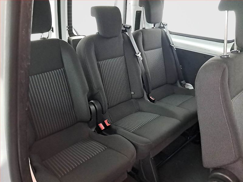 Ford Transit Custom (2017) Trend 2.0 EcoBlue, Bus, 9Míst - fotka 17 z 17