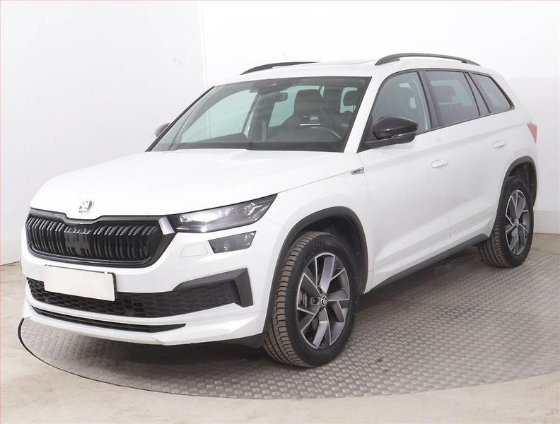 Škoda Kodiaq (2021) Sportline 2.0 TDI - fotka 2 z 21