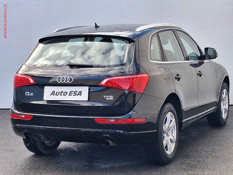 Audi Q5 (2011) 2.0 TFSi Quattro, Bixen, - fotka 4 z 19