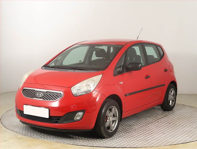 Kia Venga (2010) 1.4 CVVT, Serv.kniha - fotka 2 z 15