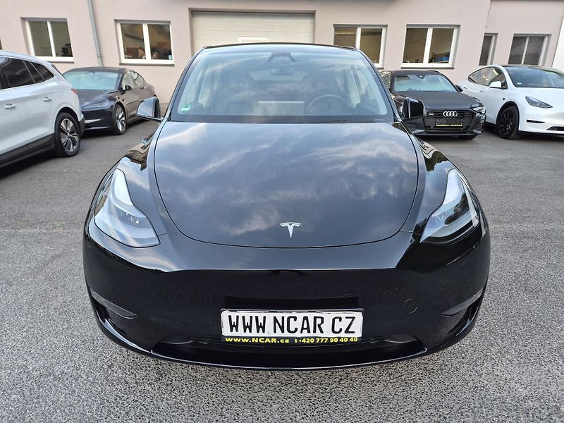 Tesla Model Y PERFORMANCE 393kw 21ALU 93,0% - fotka 9 z 48