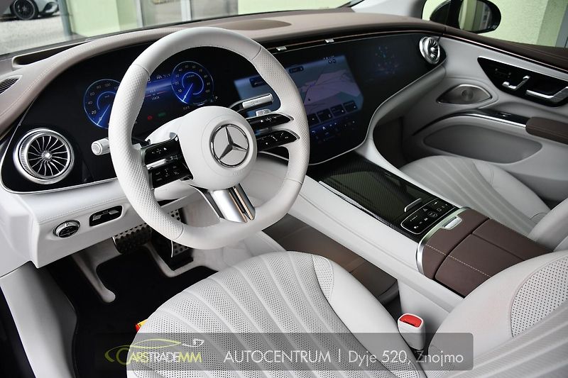 Mercedes-Benz EQS 580 4M HYPERSCREEN K360° 1M - fotka 9 z 59