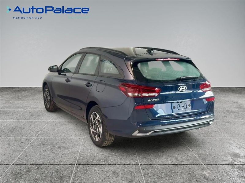 Hyundai i30 1,5 DPi INDIVIDUAL !AKČNÍ CENA - fotka 6 z 7