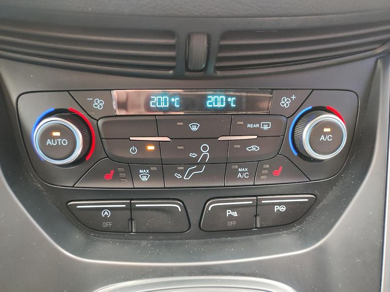 Ford Kuga (2019) - fotka 15 z 26