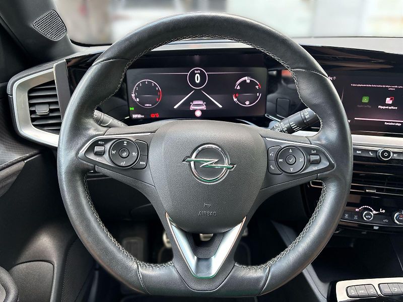 Opel Mokka (2022) 1.2 Turbo Ultimate - fotka 19 z 28