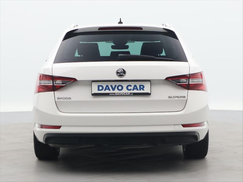 Škoda Superb 2,0 TDI 140kW L&K Navi CZ - fotka 6 z 30