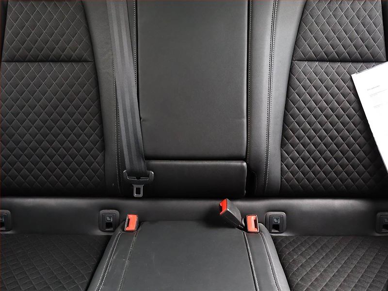 Škoda Karoq (2020) Style Plus 1.6 TDI, Serv.kniha - fotka 8 z 18