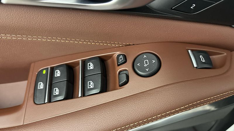BMW X5 30d AUT xDrive M-paket - fotka 23 z 29