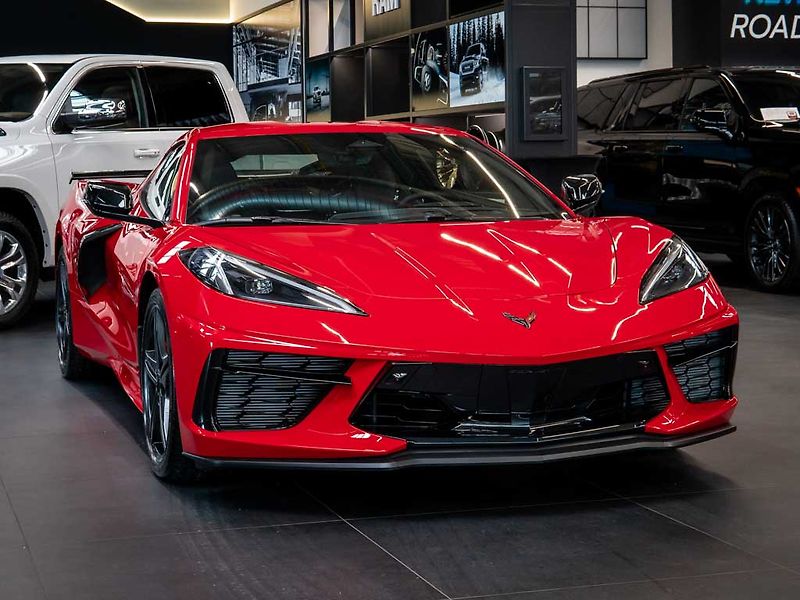 Chevrolet Corvette (2026) 6.2 Stingray 3LT Z51 Facelift - fotka 10 z 45