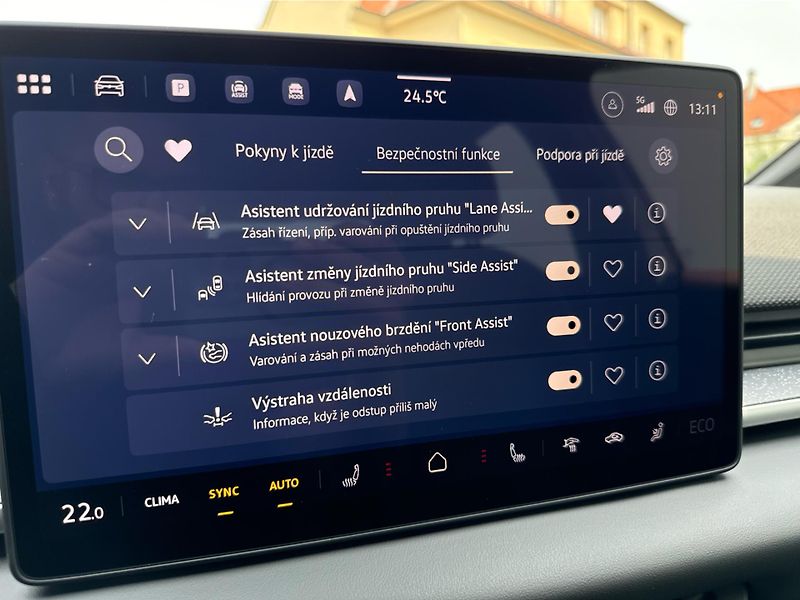 Volkswagen ID.3 NEO LIFE 50 kWh 125 kW - fotka 13 z 23
