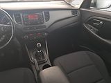 Kia Carens (2019) 1.6 GDI, Serv.kniha, Tempomat - náhled 8