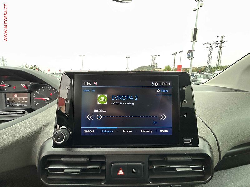 Peugeot Rifter (2019) 1.2PT, 1.maj,ČR, servis - fotka 14 z 15