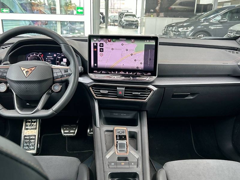 Cupra Formentor (2025) 2.0 TSI 7DSG 4WD - fotka 5 z 35
