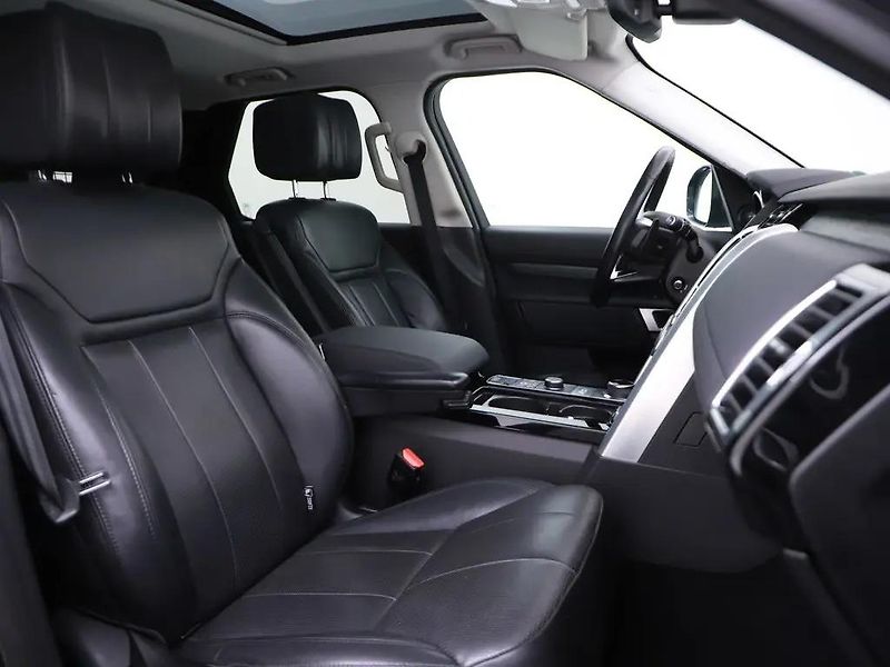 Land Rover Discovery 2.0 Td4 HSE Luxury 7-Míst TZ - fotka 4 z 18