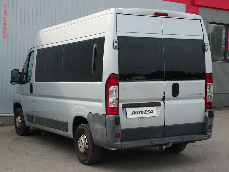 Citroën Jumper (2007) 2.2HDi 9míst, AC - fotka 6 z 16