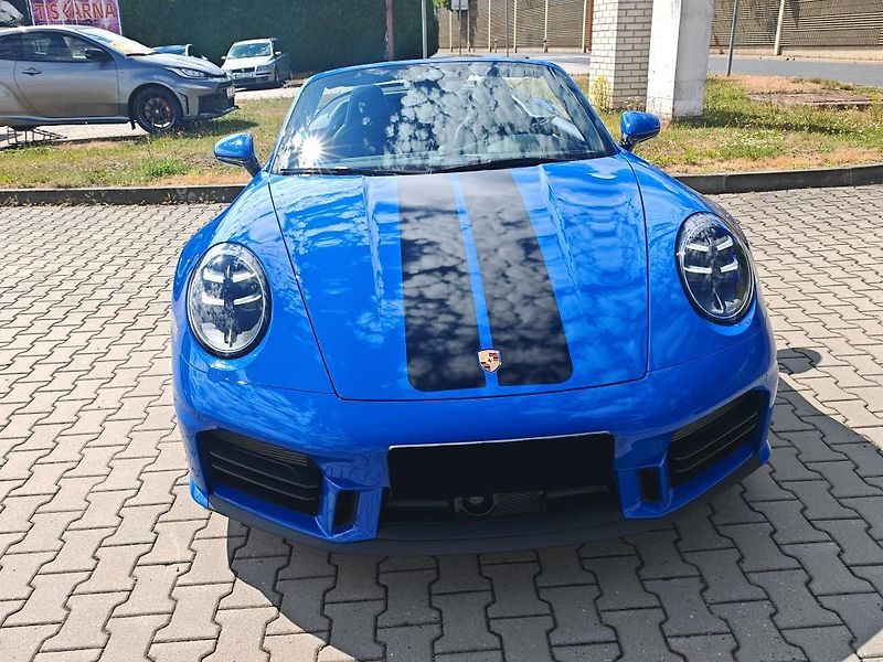 Porsche 911 Carrera S, Chrono, BOSE - fotka 2 z 38