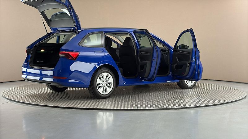 Škoda Octavia 2.0 TDI Ambition Combi - fotka 6 z 24