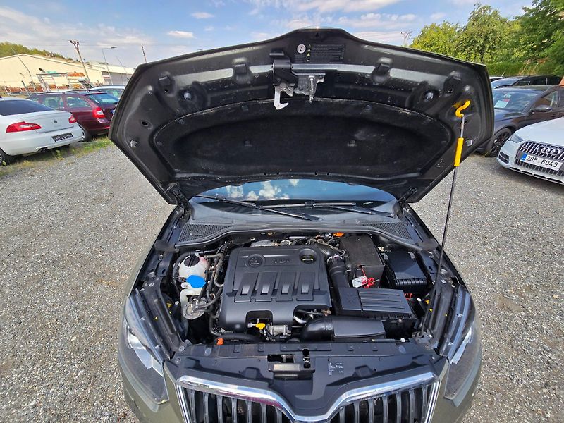 Škoda Yeti (2014) 2.0 TDi 125kw Adventure 4x4 - fotka 22 z 23
