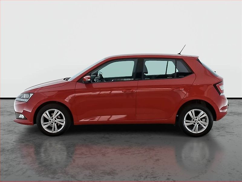 Škoda Fabia (2020) 1.0, ČR,1.maj, Park. senzory - fotka 3 z 15