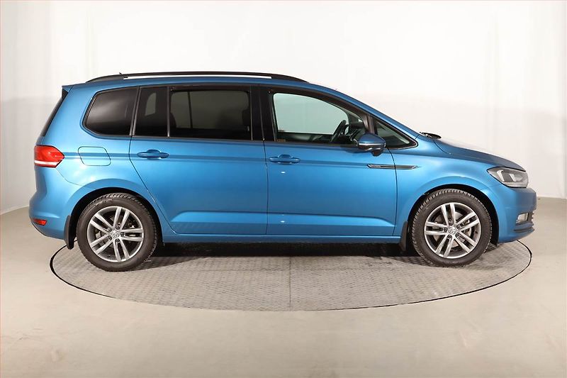 Volkswagen Touran (2017) Comfortline 1.2 TSI, Tempomat - fotka 6 z 21