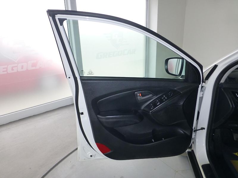 Hyundai ix35 (2015) 2,0I-122KW*VYHŘ.S*KAMER*PANORA - fotka 9 z 28